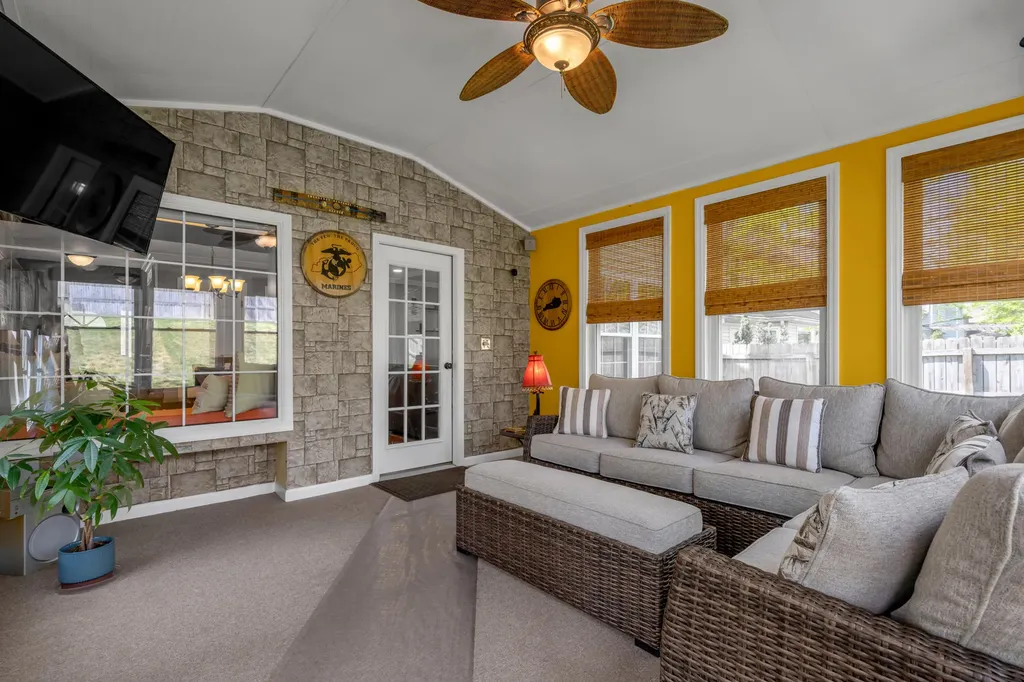 1445 Corona Drive Lexington KY 40514