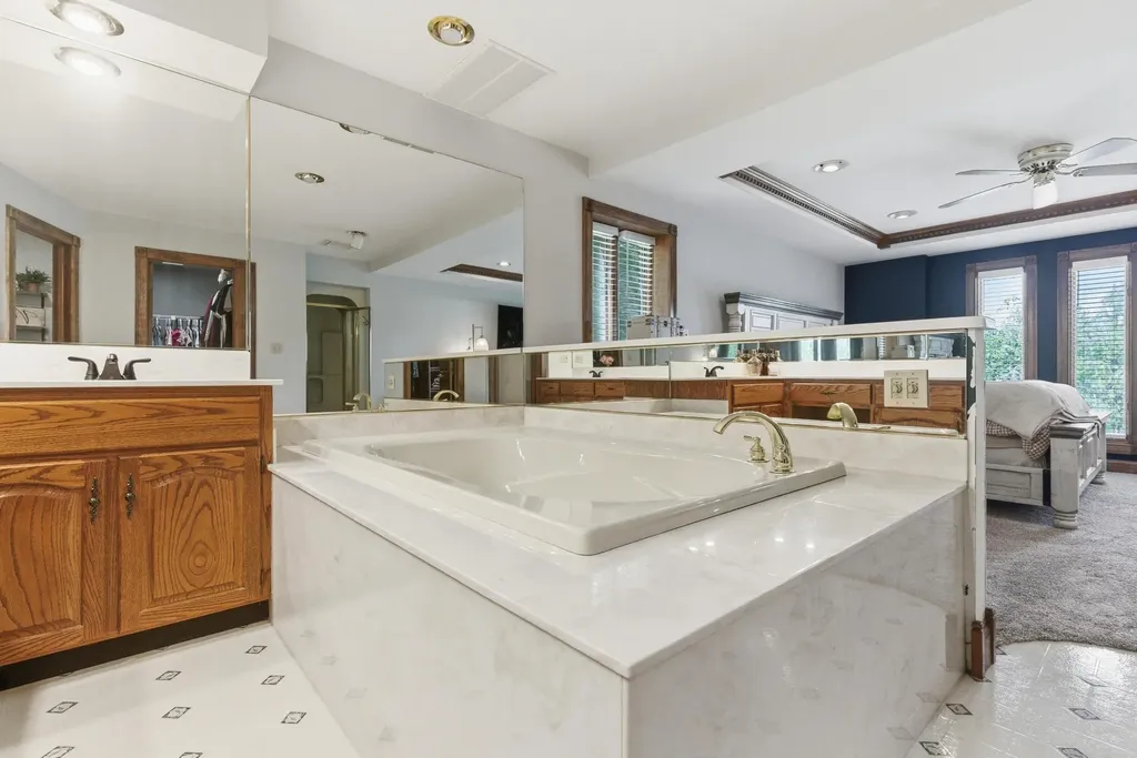 55 Woodland Cove Waynesburg KY 40489