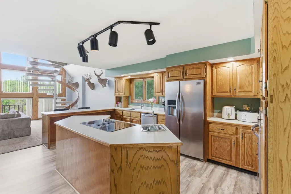 55 Woodland Cove Waynesburg KY 40489