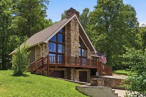 55 Woodland Cove Waynesburg KY 40489