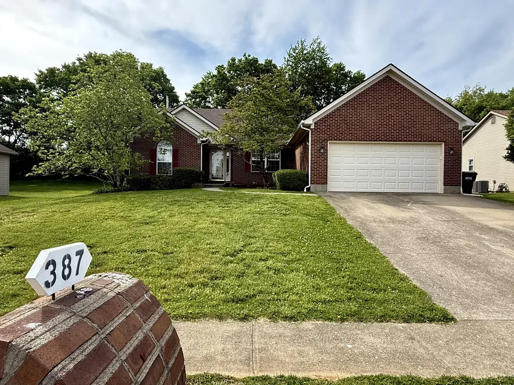387 Colony Drive Versailles KY 40383