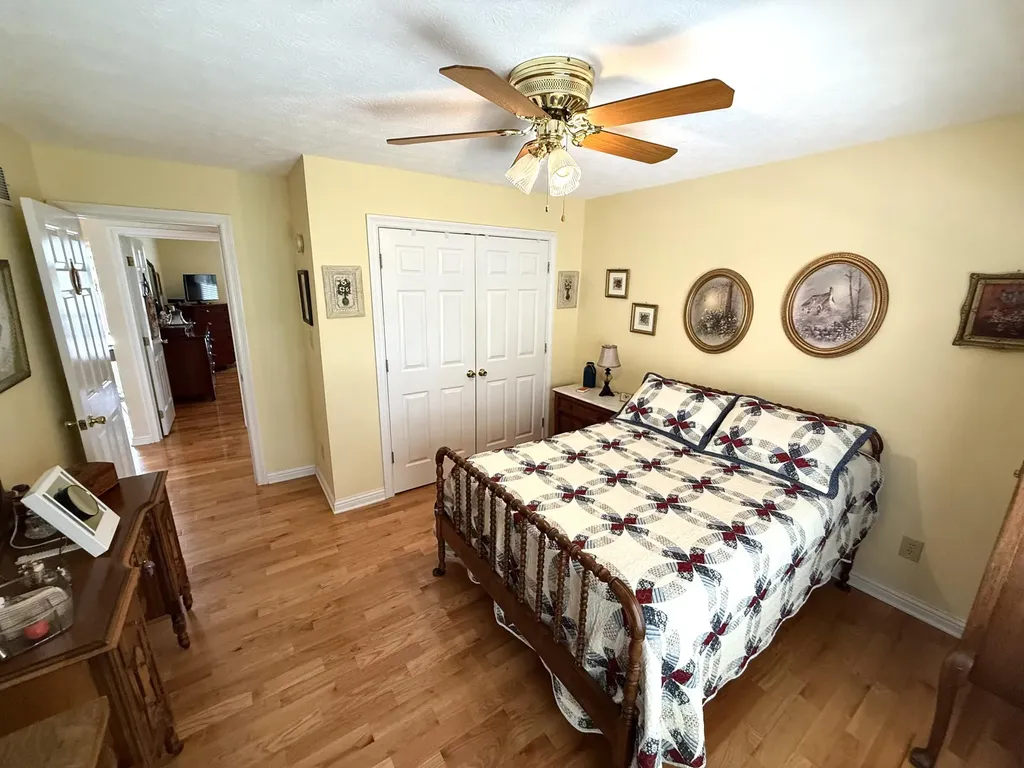 387 Colony Drive Versailles KY 40383