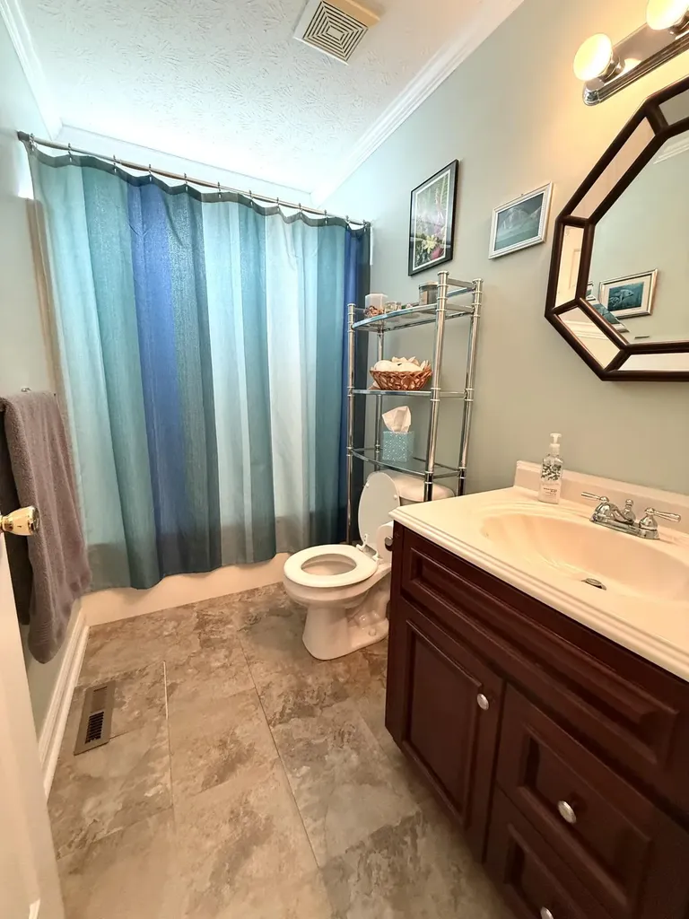 387 Colony Drive Versailles KY 40383