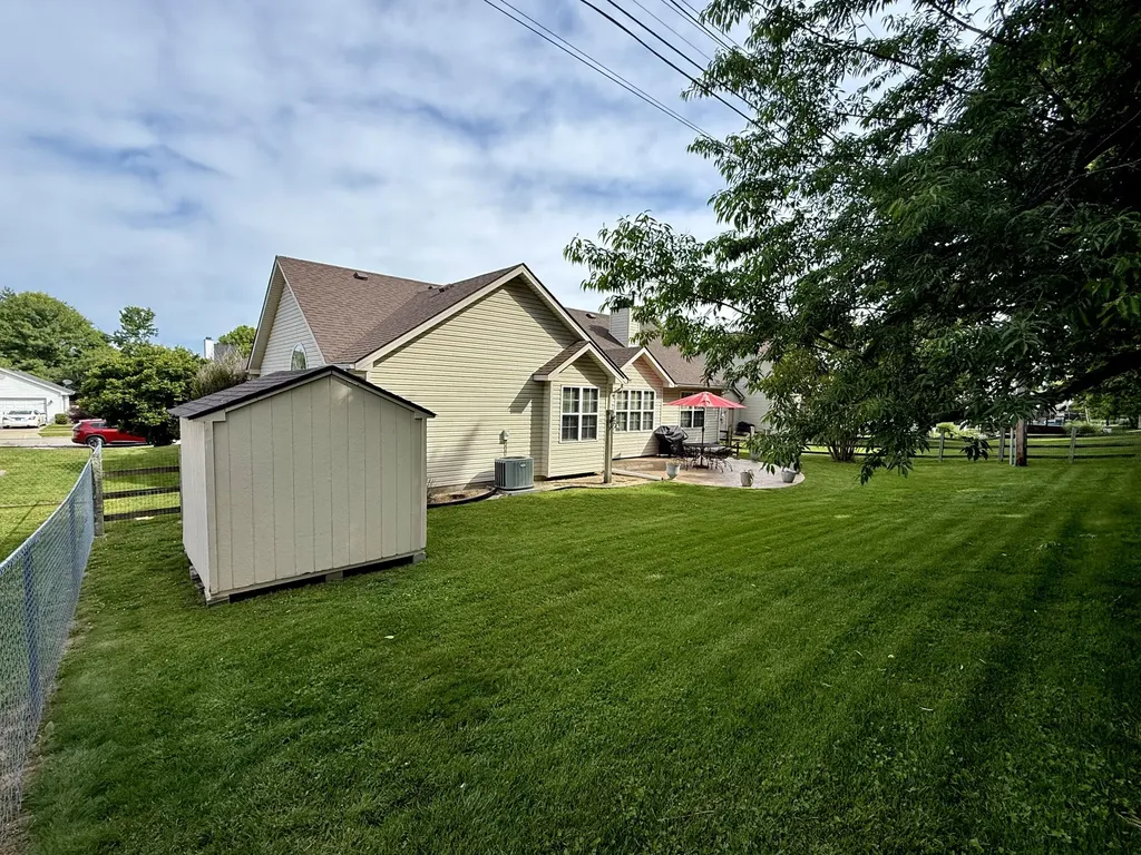 387 Colony Drive Versailles KY 40383