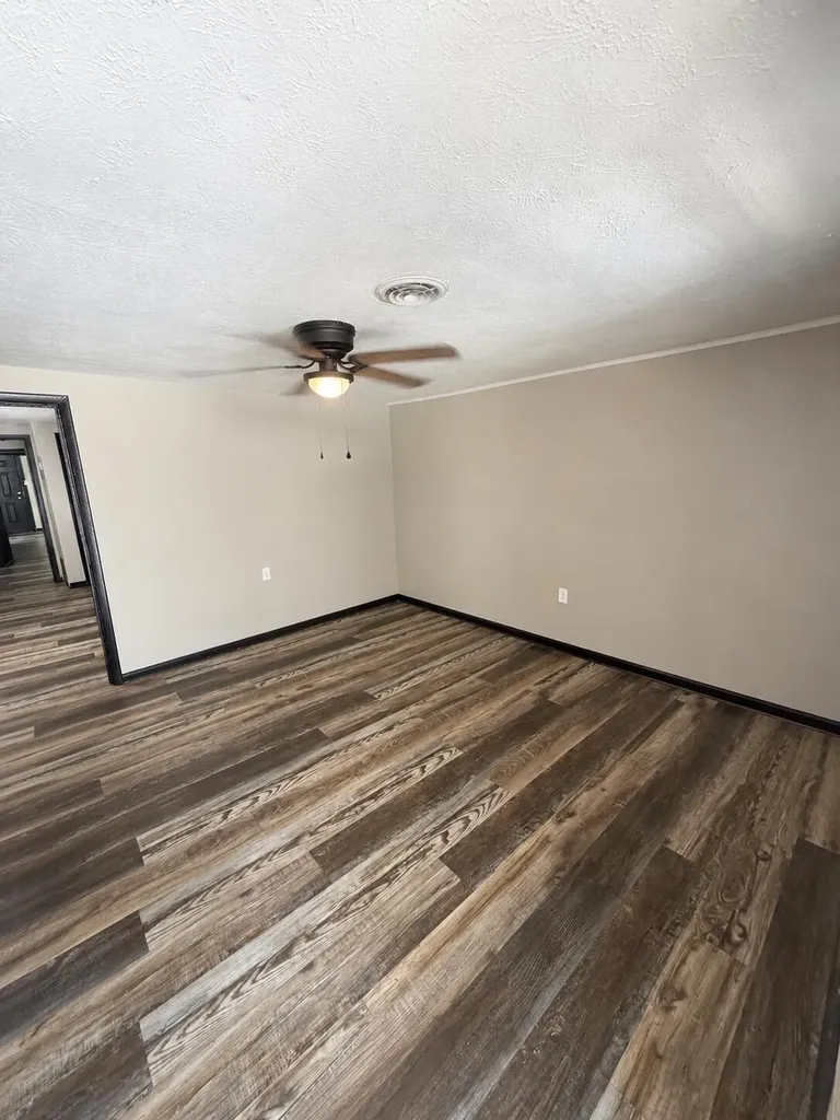 246 Warnock Street Lexington KY 40508