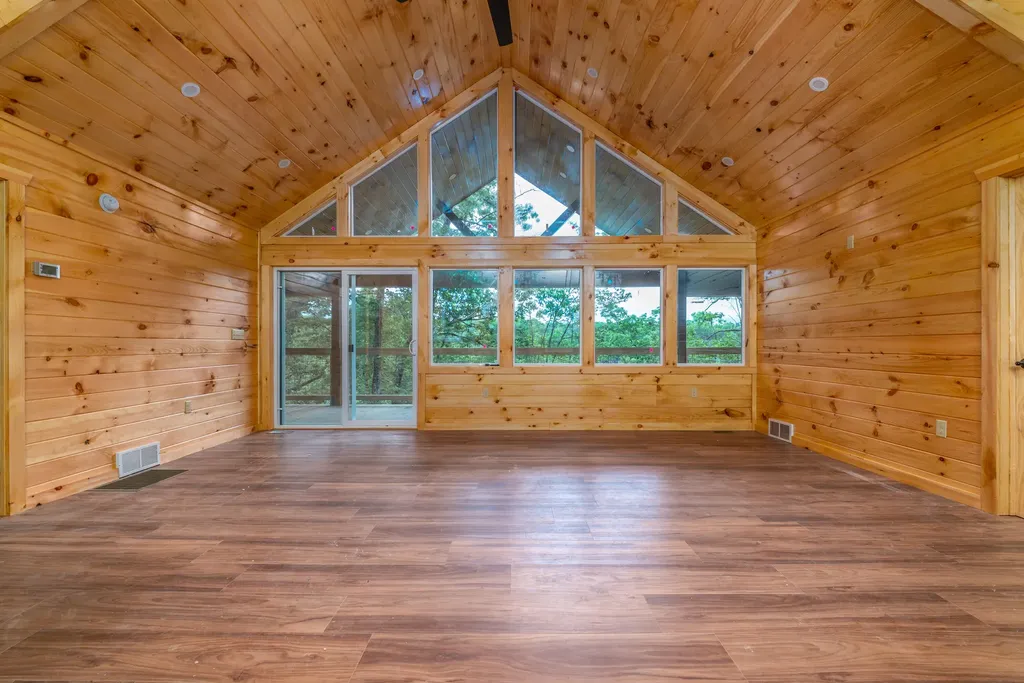 10 Birdsong Trail Zoe KY 41397