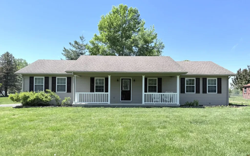 44 Windswept Lane Russell Springs KY 42642