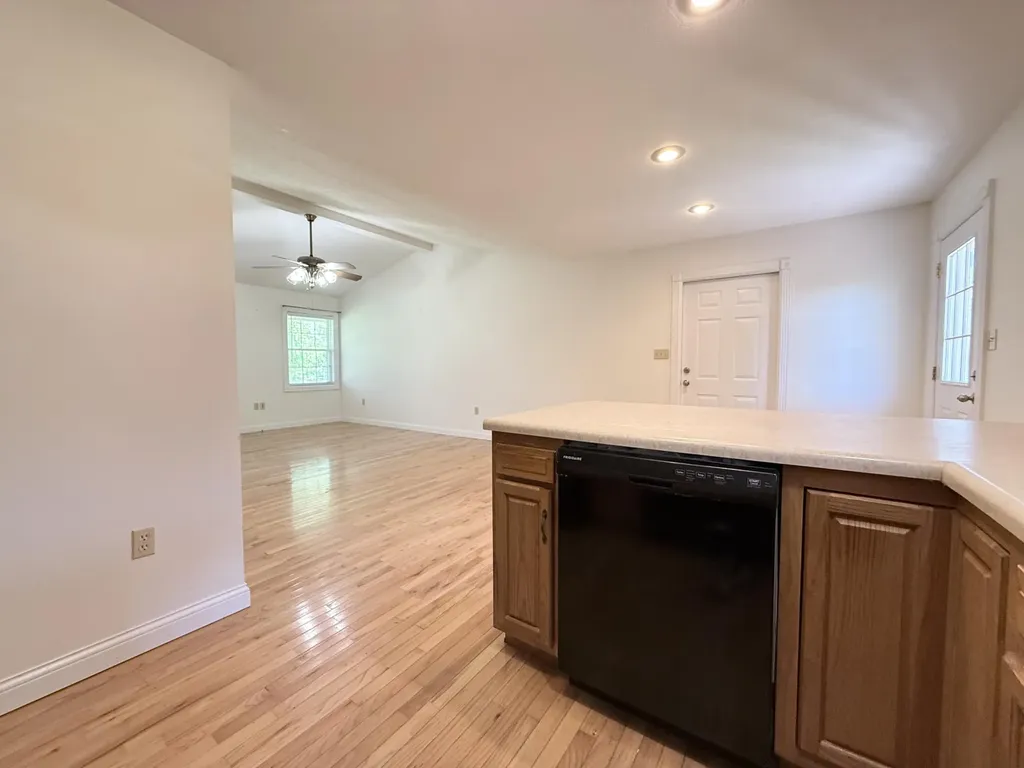 44 Windswept Lane Russell Springs KY 42642
