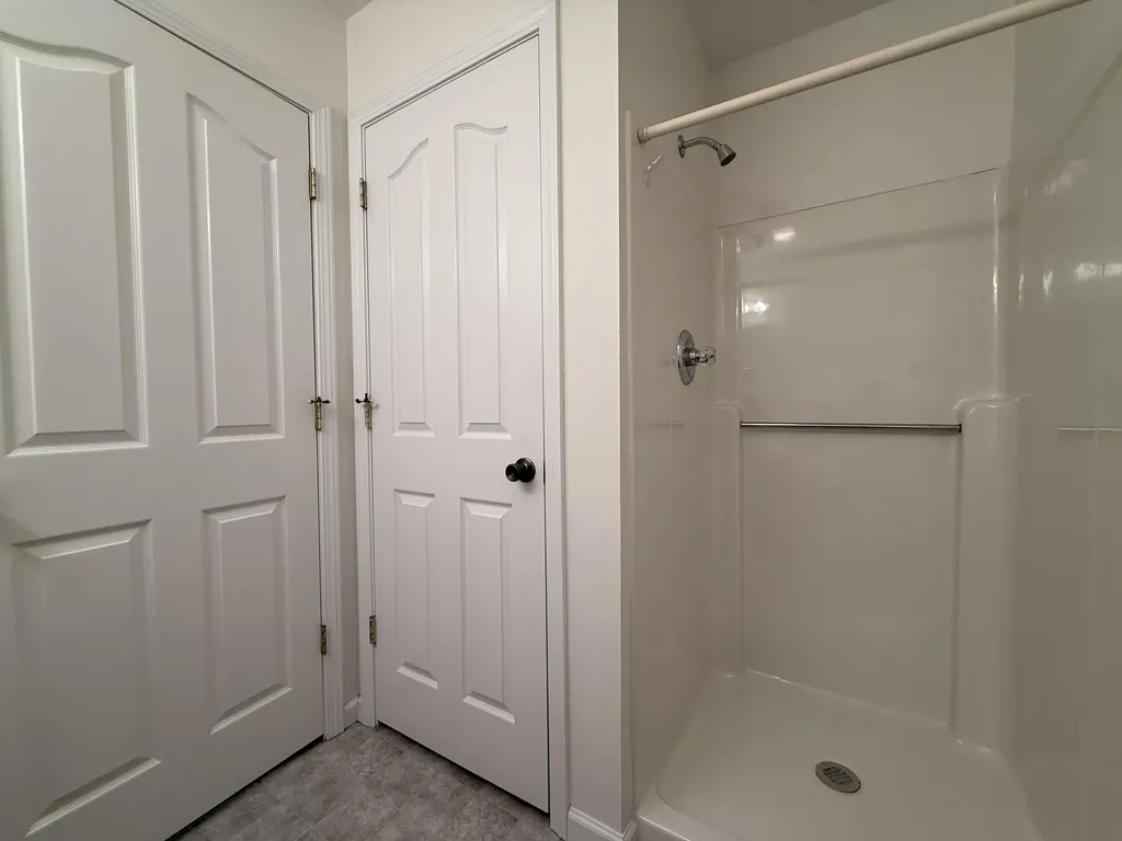 44 Windswept Lane Russell Springs KY 42642