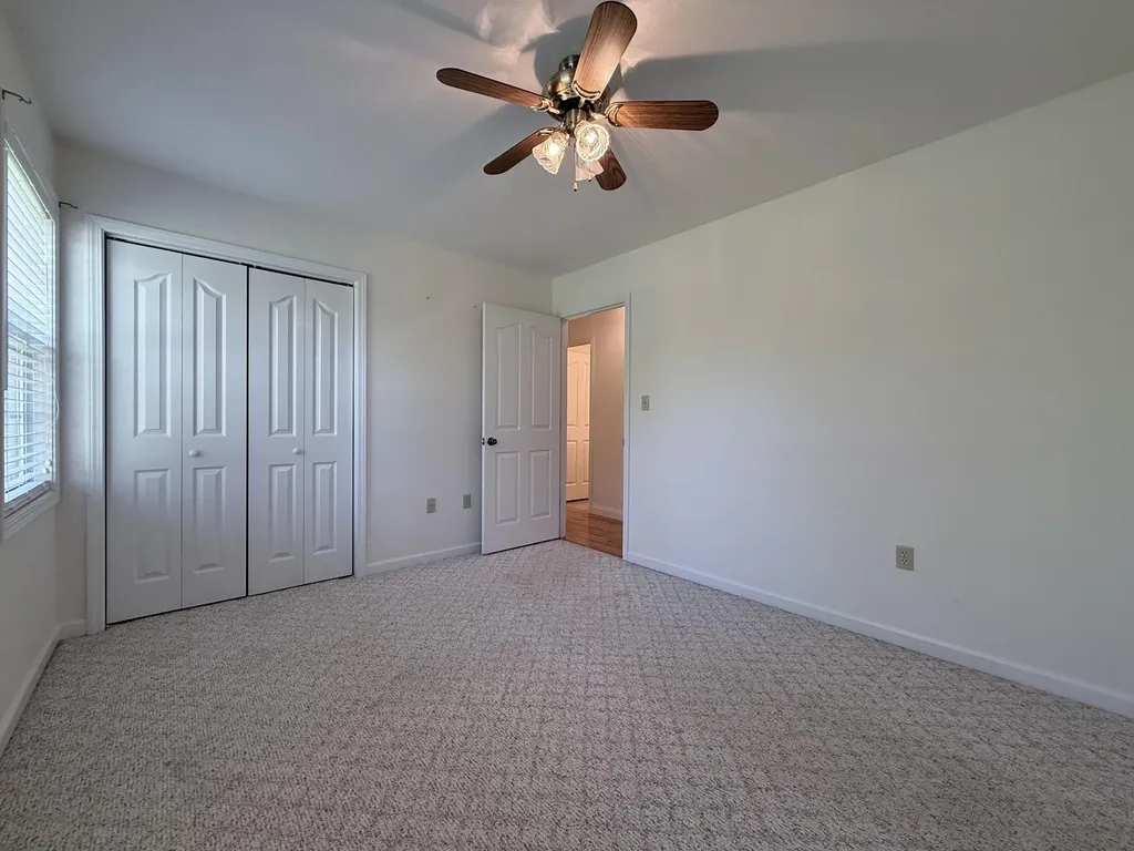 44 Windswept Lane Russell Springs KY 42642