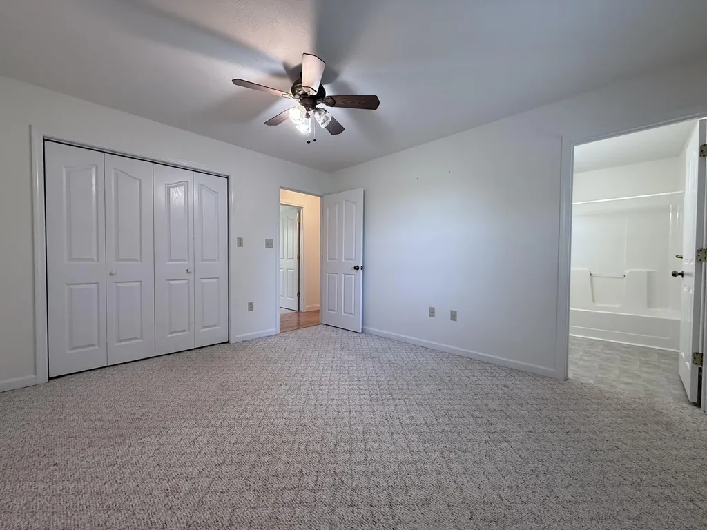 44 Windswept Lane Russell Springs KY 42642