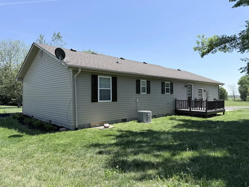 44 Windswept Lane Russell Springs KY 42642