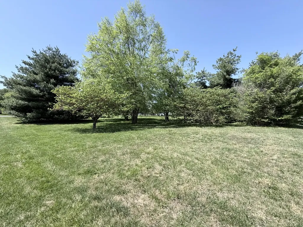 44 Windswept Lane Russell Springs KY 42642