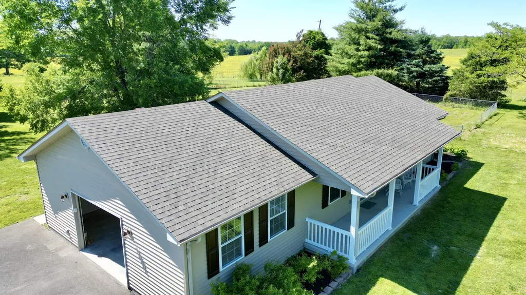 44 Windswept Lane Russell Springs KY 42642