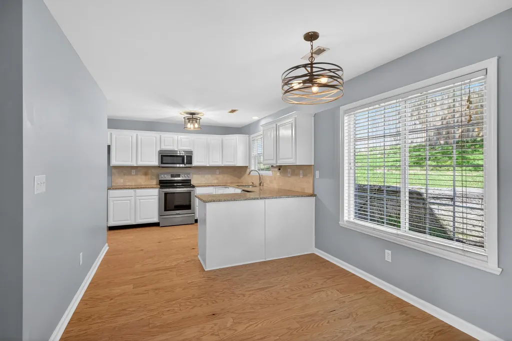 793 Vermillion Peak Pass Lexington KY 40515