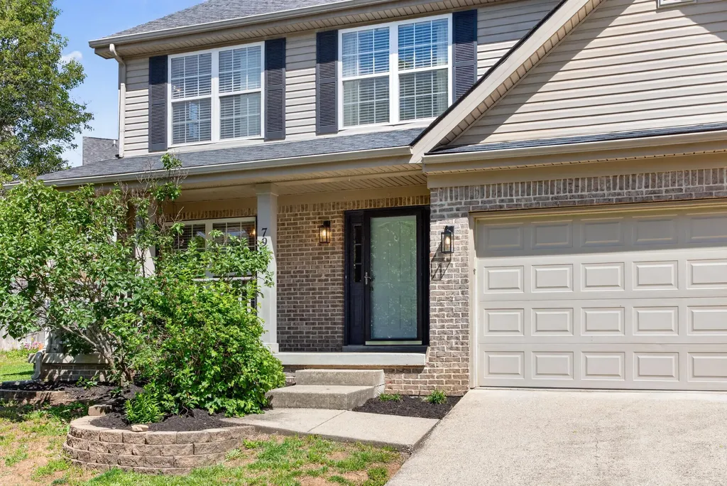 793 Vermillion Peak Pass Lexington KY 40515