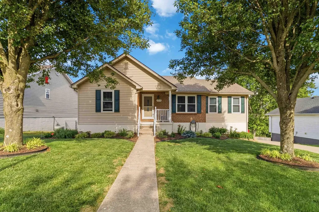 133 Fox Tail Lane Frankfort KY 40601