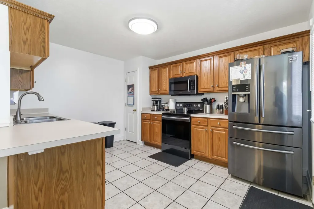 133 Fox Tail Lane Frankfort KY 40601