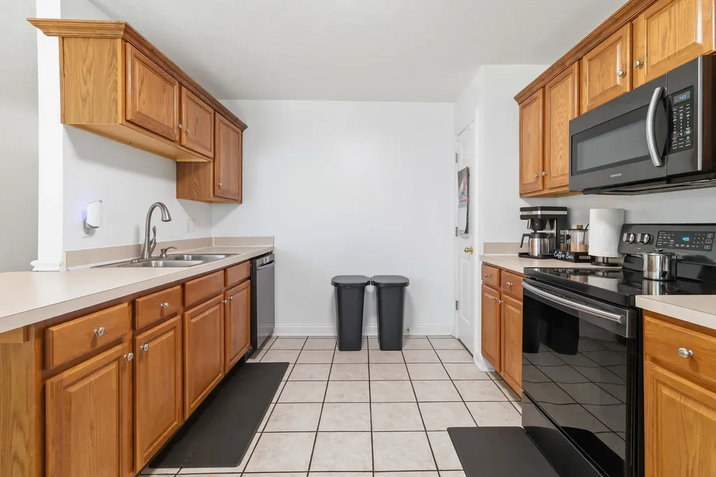 133 Fox Tail Lane Frankfort KY 40601