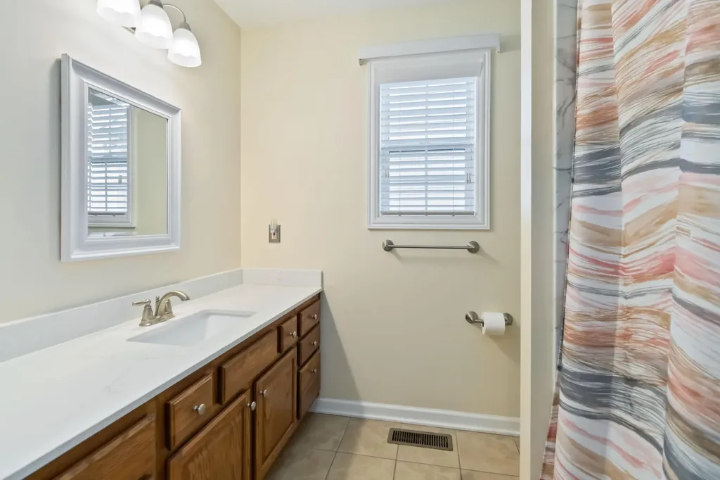 133 Fox Tail Lane Frankfort KY 40601