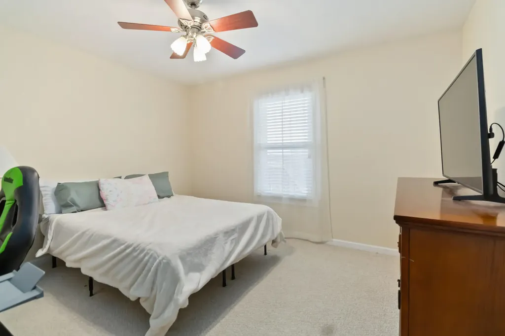 133 Fox Tail Lane Frankfort KY 40601