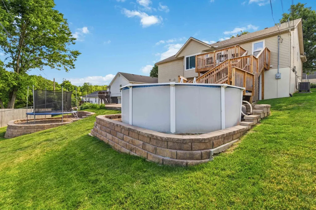 133 Fox Tail Lane Frankfort KY 40601
