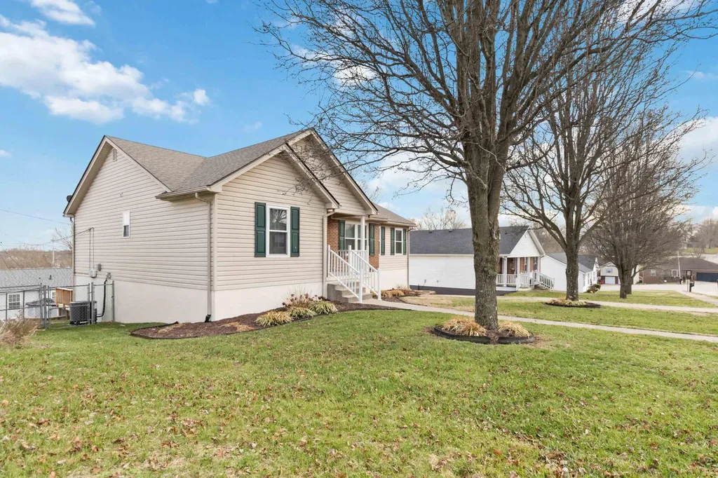 133 Fox Tail Lane Frankfort KY 40601