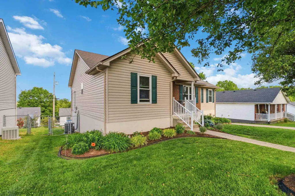 133 Fox Tail Lane Frankfort KY 40601