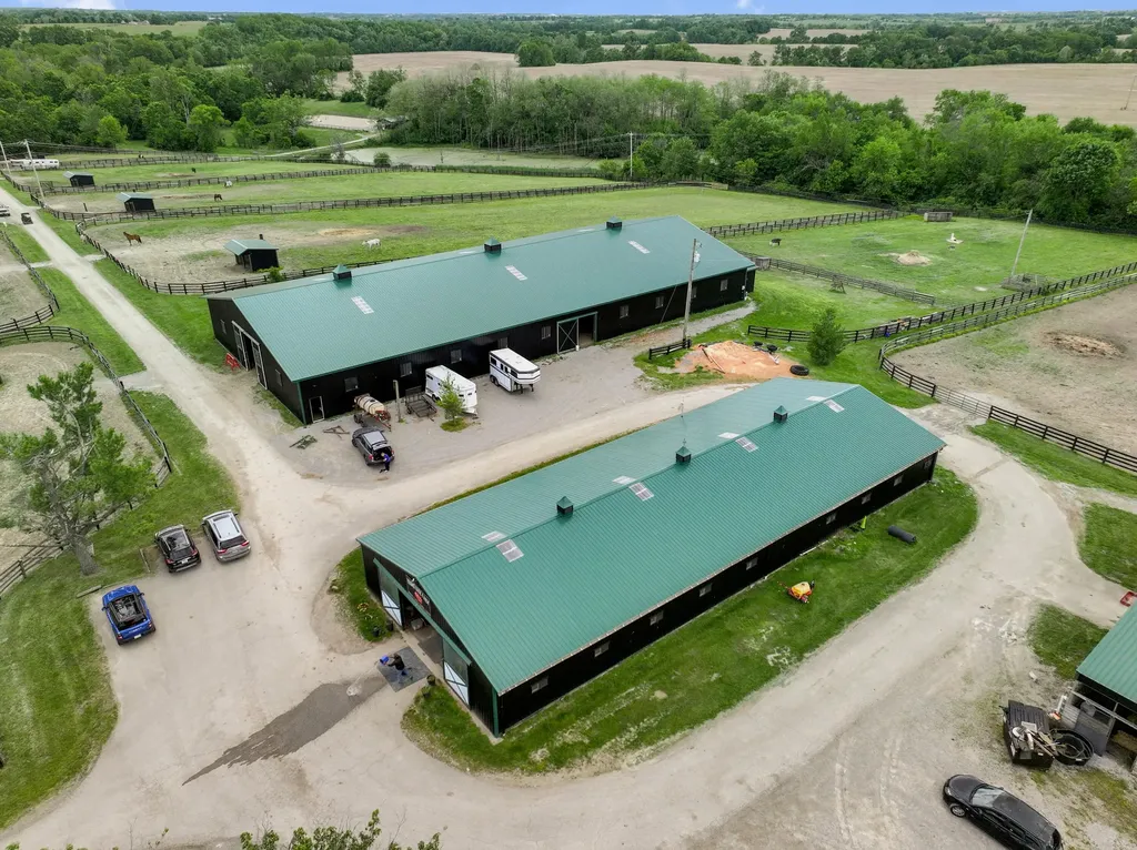 2900 Winchester Road Paris KY 40361