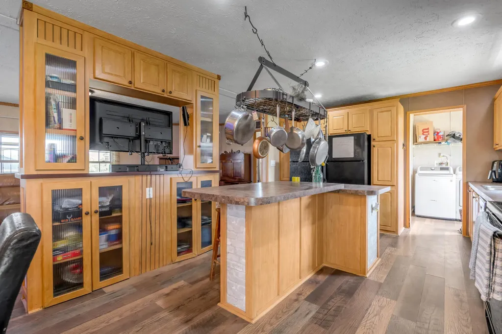 2900 Winchester Road Paris KY 40361