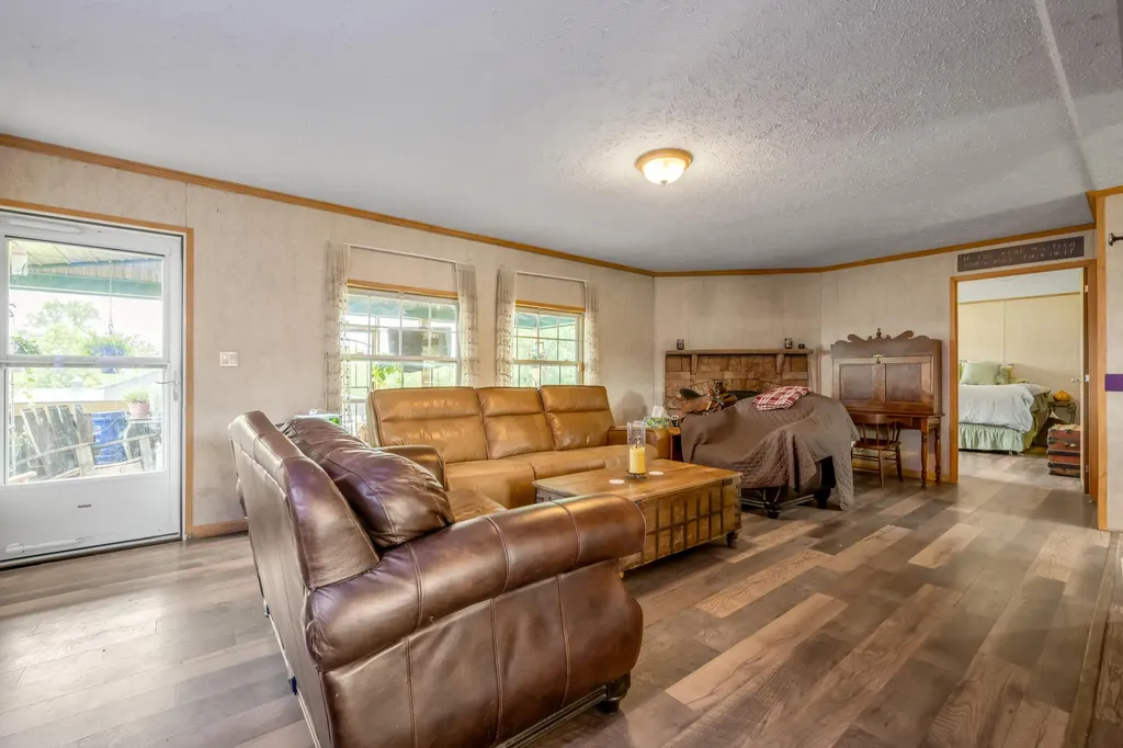 2900 Winchester Road Paris KY 40361