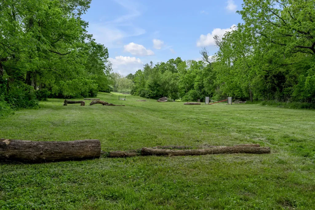 2900 Winchester Road Paris KY 40361