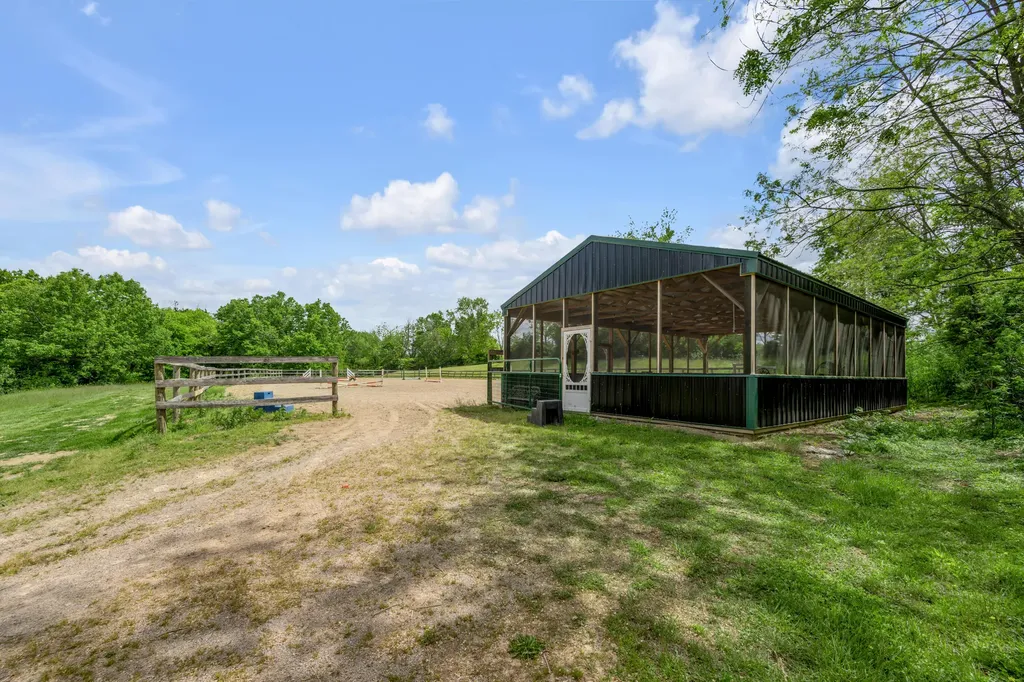 2900 Winchester Road Paris KY 40361