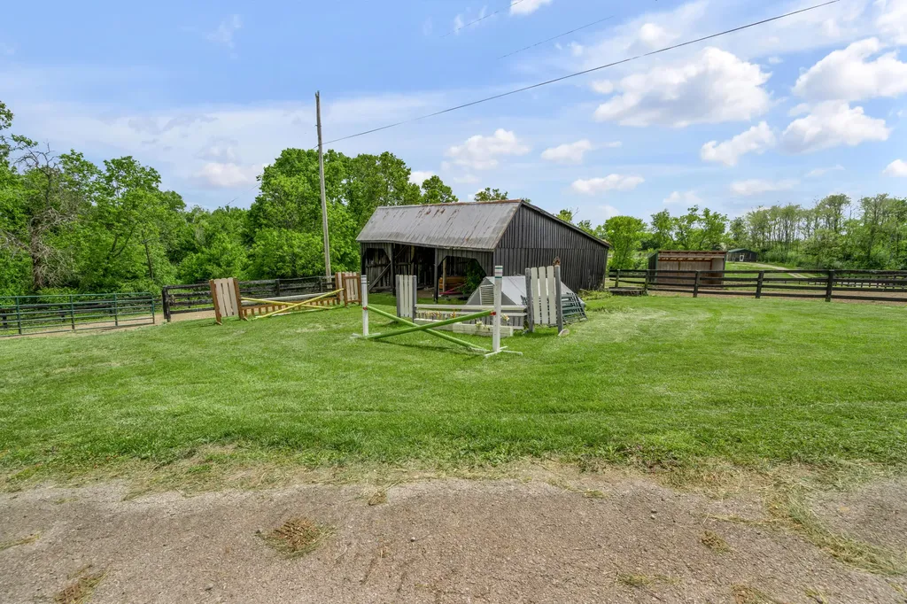 2900 Winchester Road Paris KY 40361