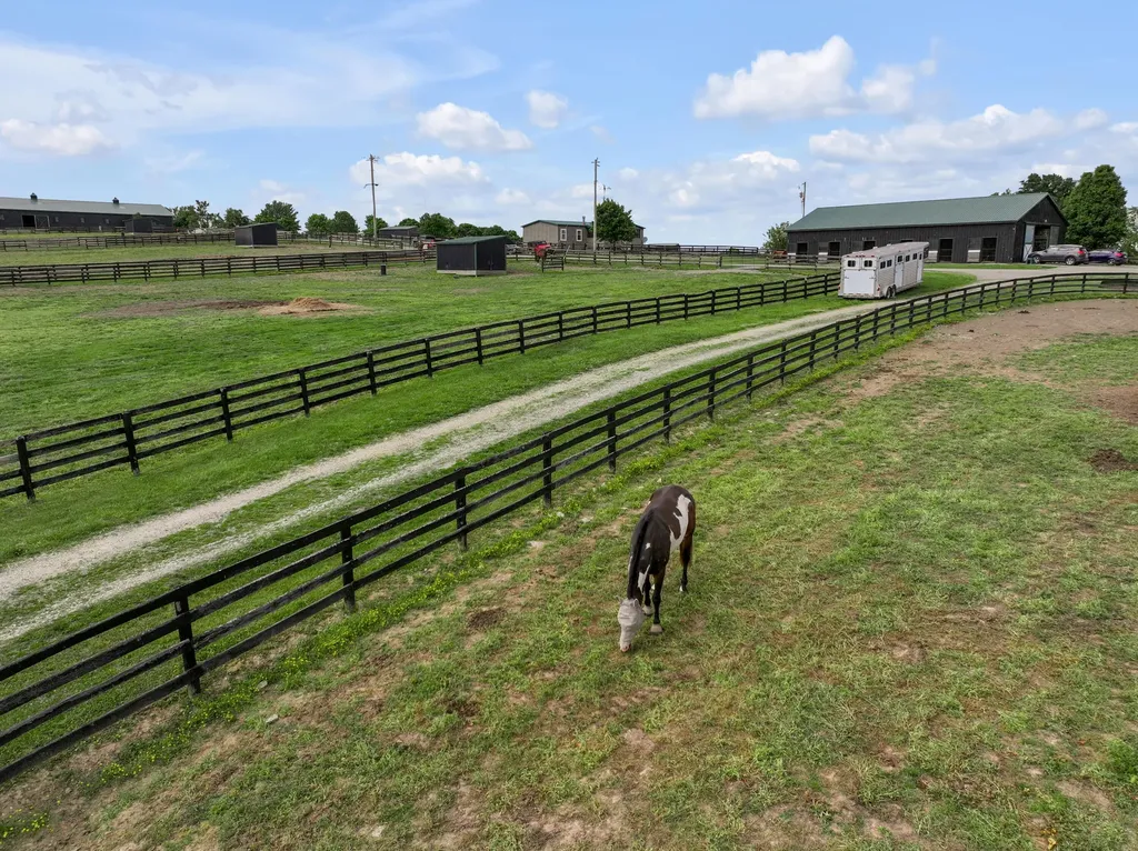 2900 Winchester Road Paris KY 40361