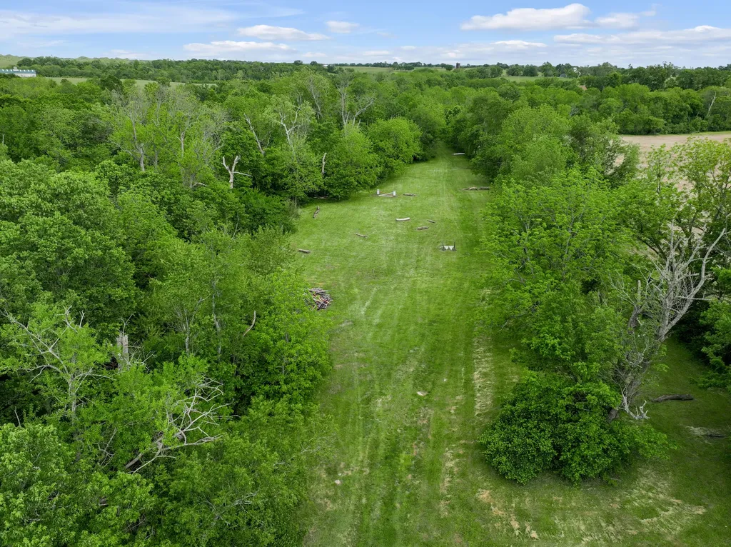 2900 Winchester Road Paris KY 40361