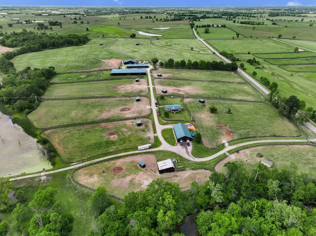 2900 Winchester Road Paris KY 40361