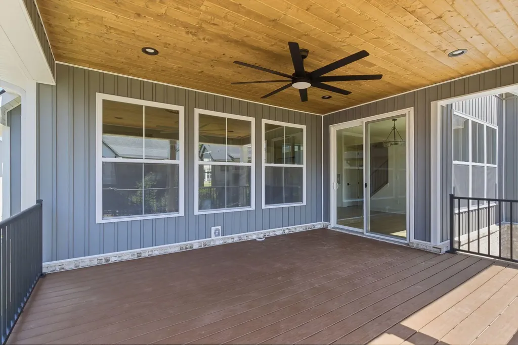 730 Azalea Lane Versailles KY 40383