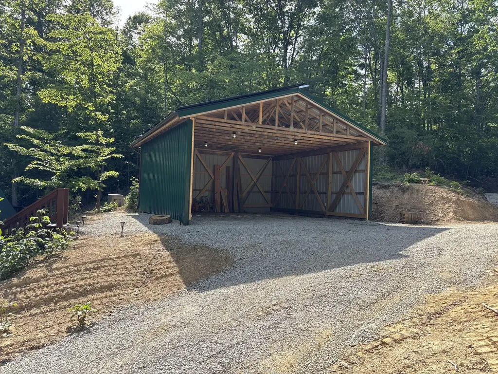 0000 Fincastle Road Rogers KY 41365