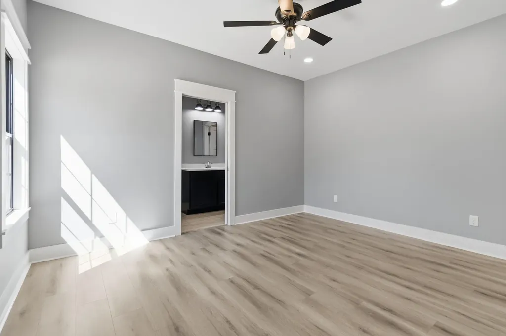150 Harrods Glen Harrodsburg KY 40330
