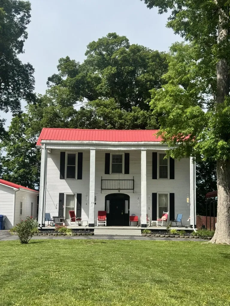 736 E Lakeshore Drive Burnside KY 42519