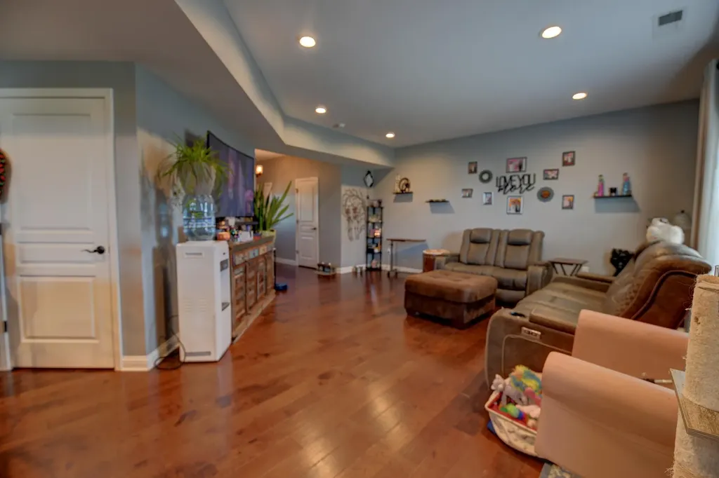 617 Fairfax Lane Richmond KY 40475