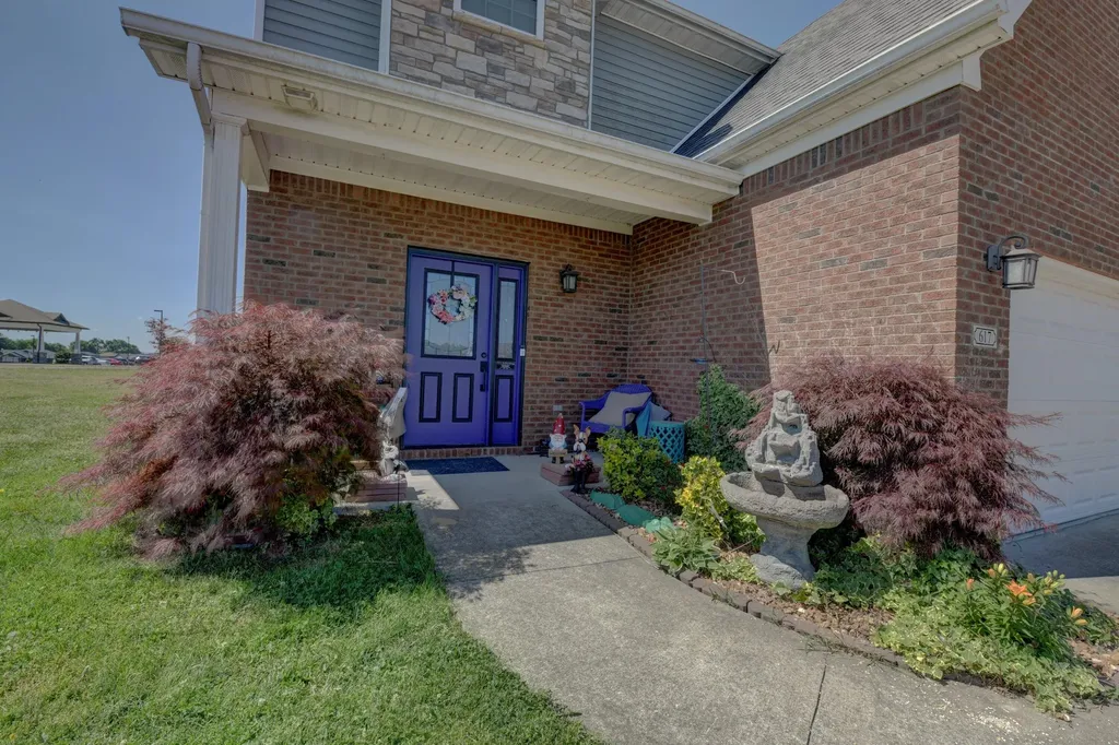 617 Fairfax Lane Richmond KY 40475