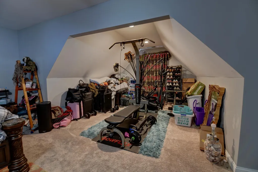 617 Fairfax Lane Richmond KY 40475