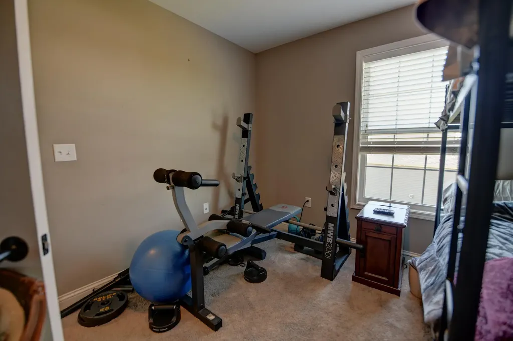 617 Fairfax Lane Richmond KY 40475