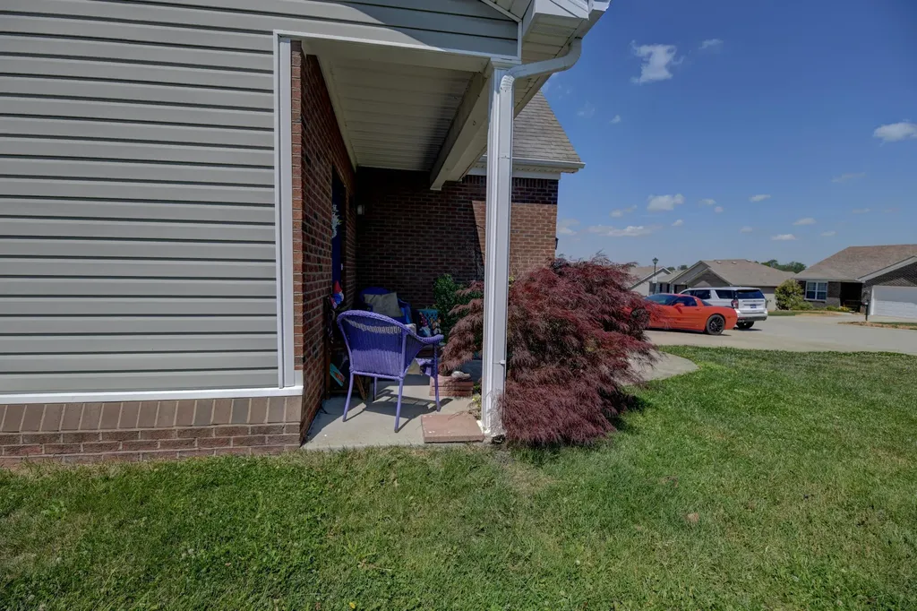 617 Fairfax Lane Richmond KY 40475