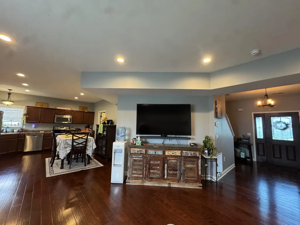 617 Fairfax Lane Richmond KY 40475