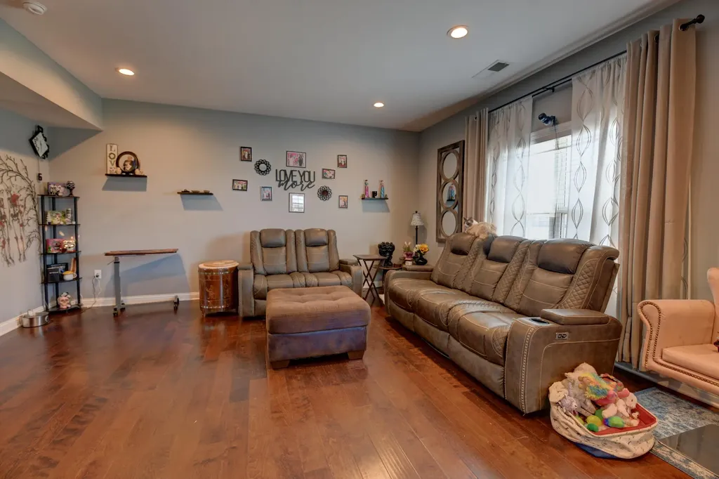 617 Fairfax Lane Richmond KY 40475