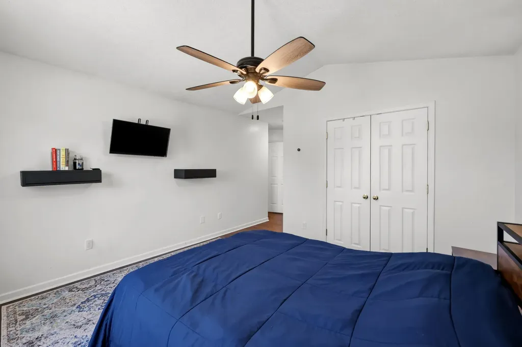 2617 Michelle Park Lexington KY 40511