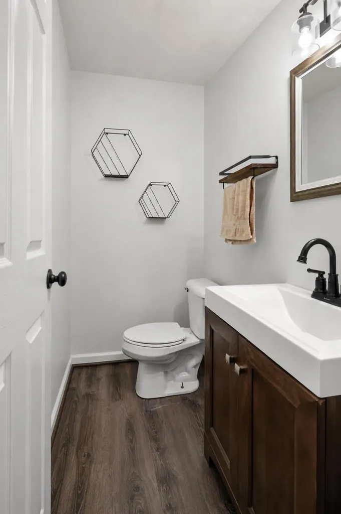 2617 Michelle Park Lexington KY 40511